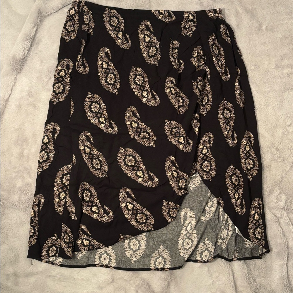 Knox Rose Patterned Women's Skirt